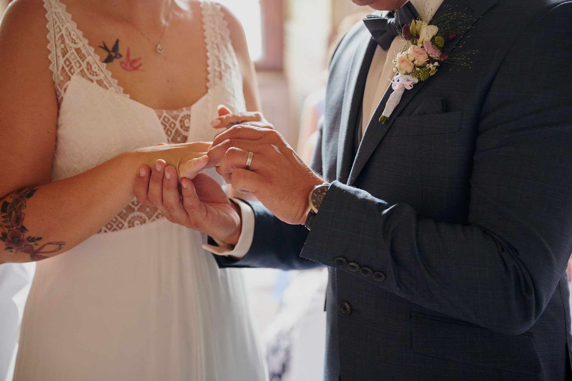 Standesamtliche Hochzeit in den Herrenhäuser Gärten. Hochzeitsfotograf Niclas Grüning
