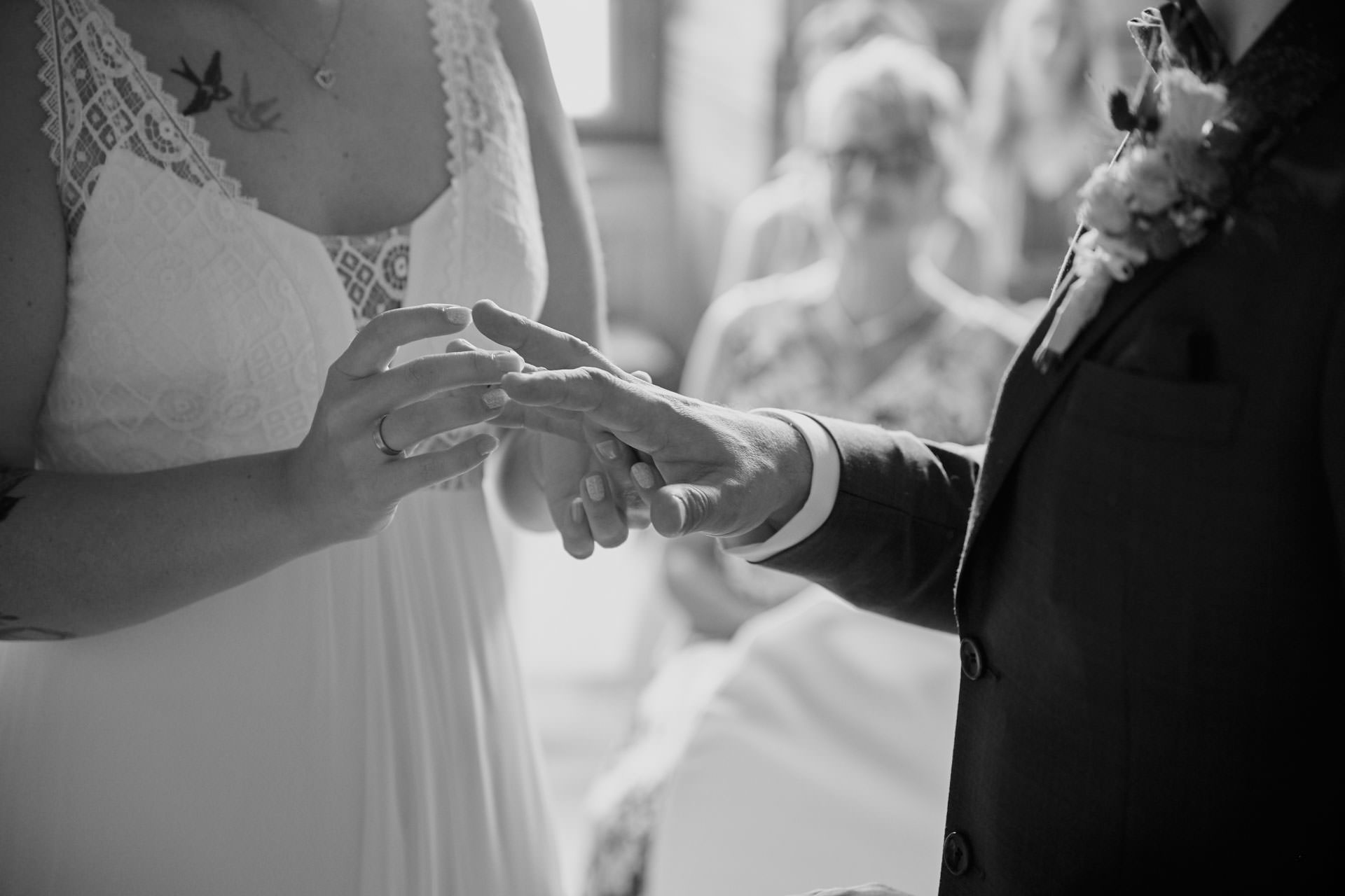 Standesamtliche Hochzeit in den Herrenhäuser Gärten. Hochzeitsfotograf Niclas Grüning