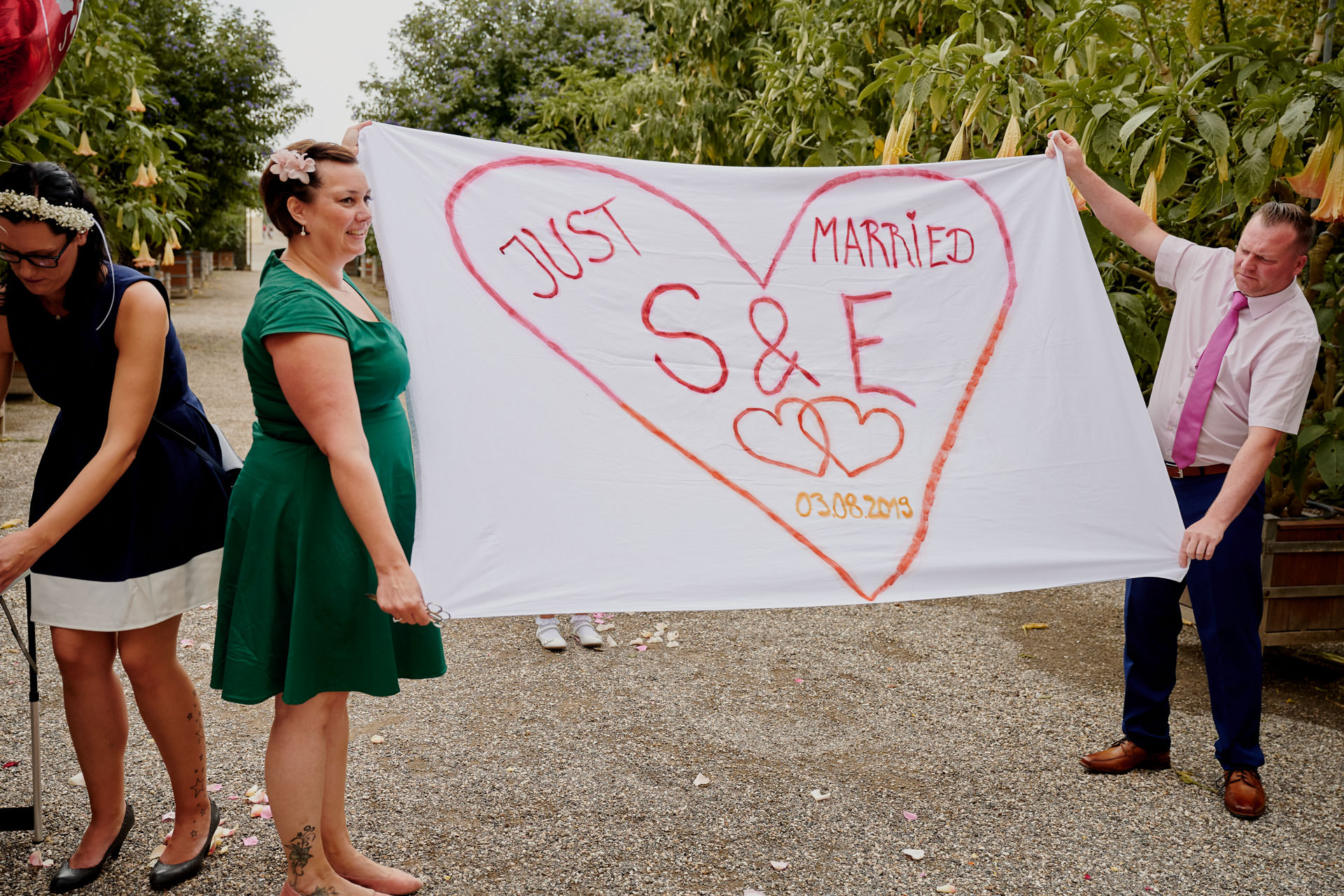 Standesamtliche Hochzeit in den Herrenhäuser Gärten. Hochzeitsfotograf Niclas Grüning
