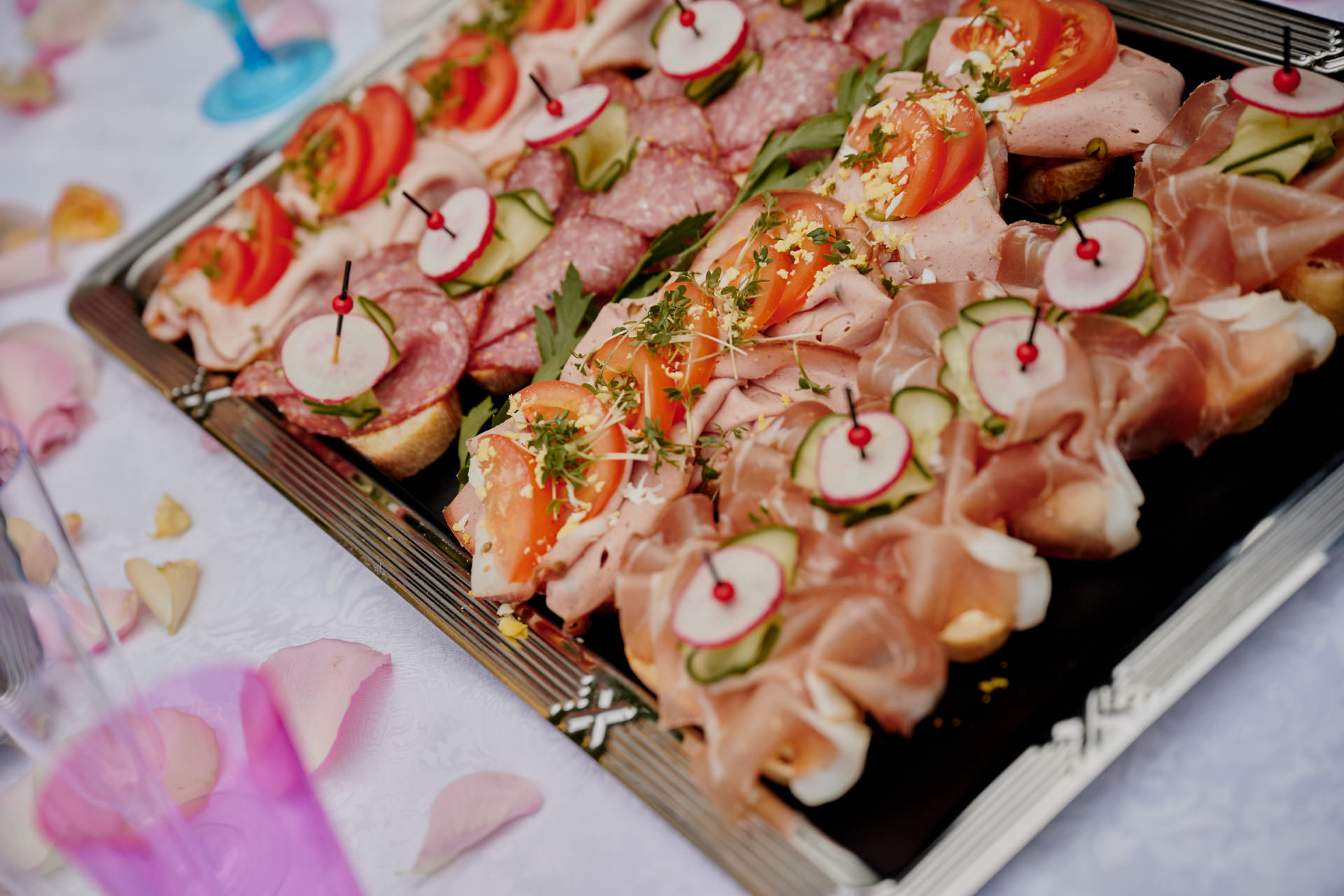 Standesamtliche Hochzeit in den Herrenhäuser Gärten. Hochzeitsfotograf Niclas Grüning