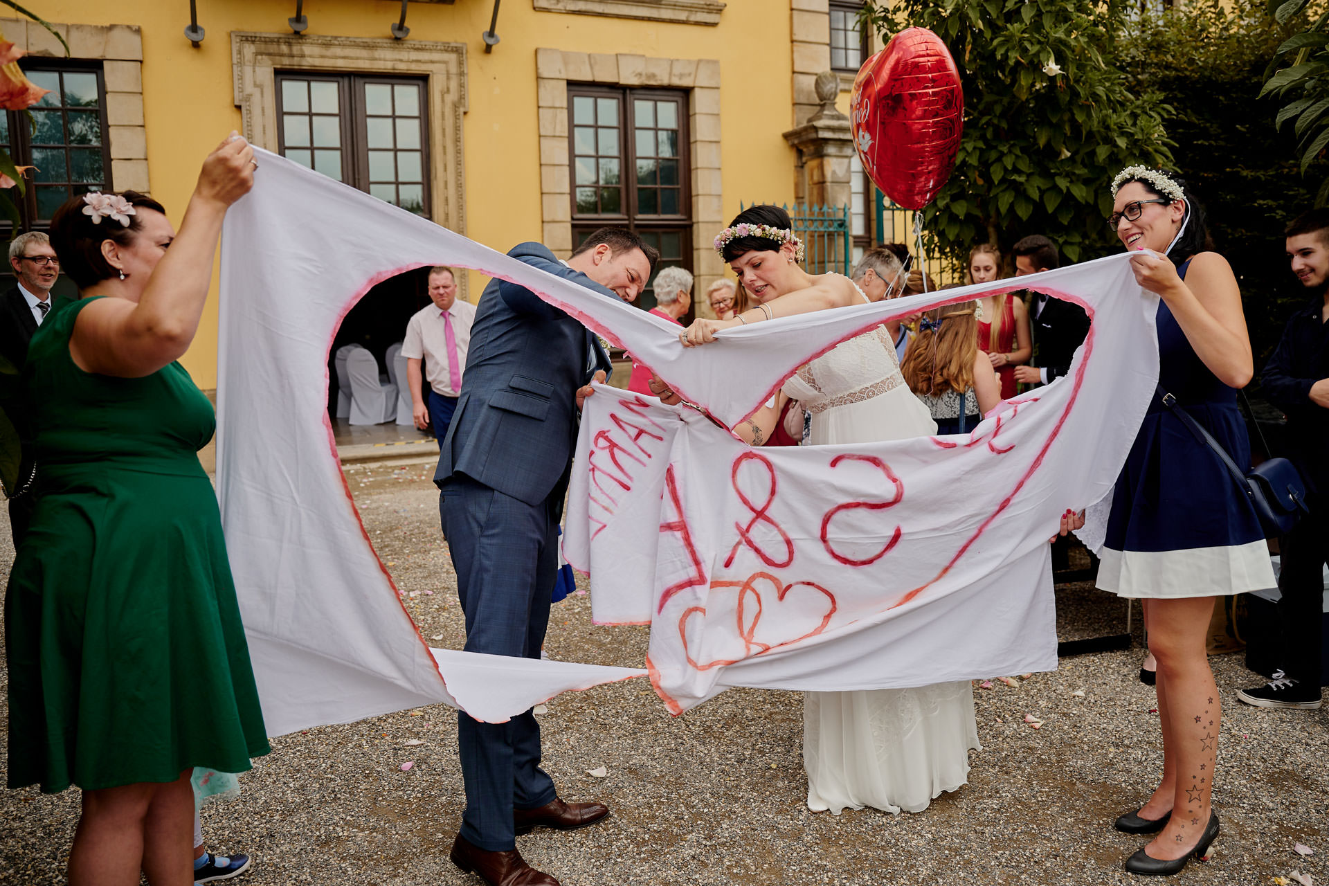Standesamtliche Hochzeit in den Herrenhäuser Gärten. Hochzeitsfotograf Niclas Grüning