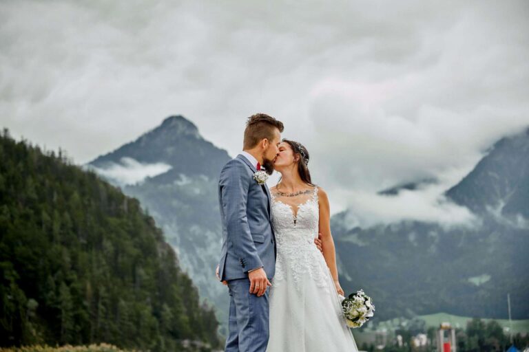 Hochzeit am Wolfgangsee in Österreich. Hochzeitsfotograf für Tirol und Alpen. Niclas Grüning