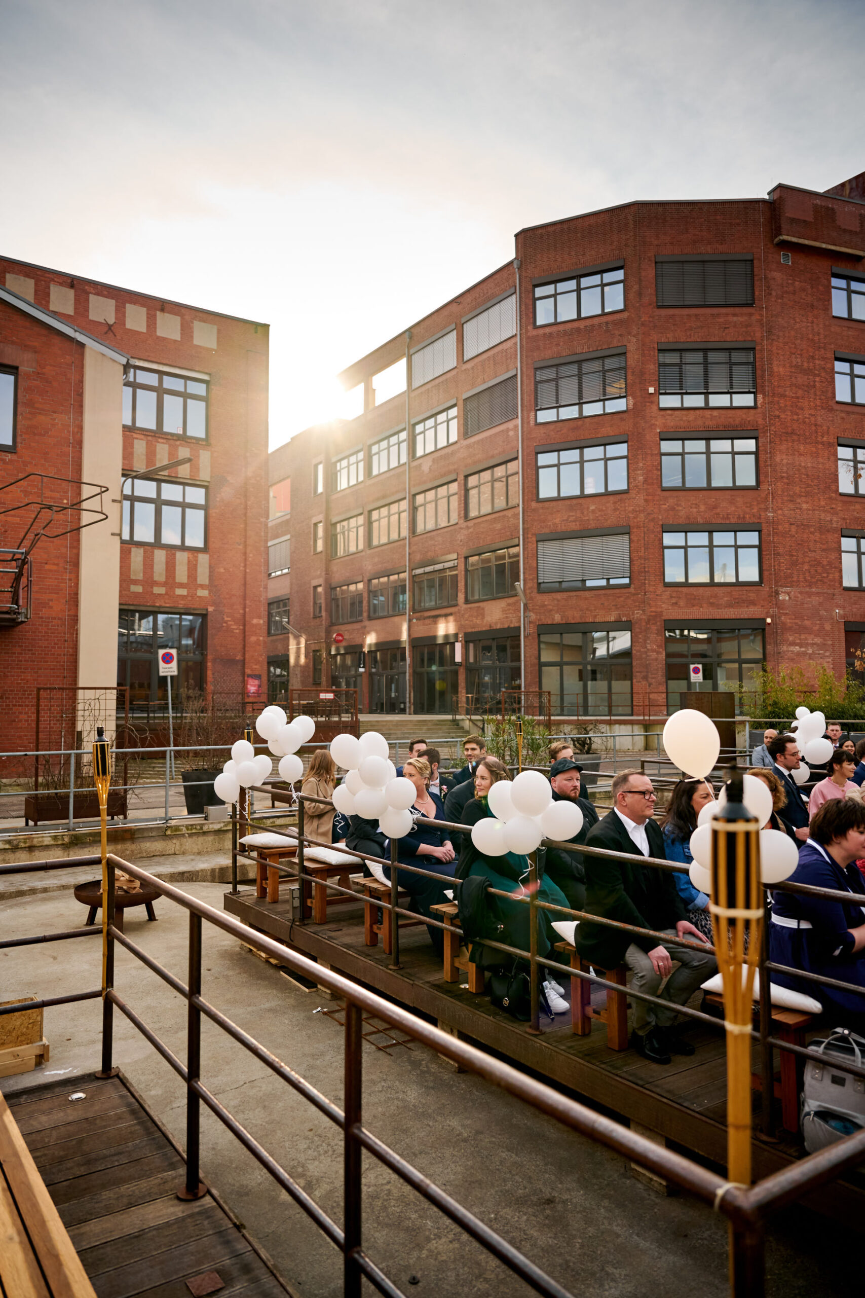 Hochzeitsfotograf für Seifenblasenfabrik Düsseldorf Dr. Thompson´s