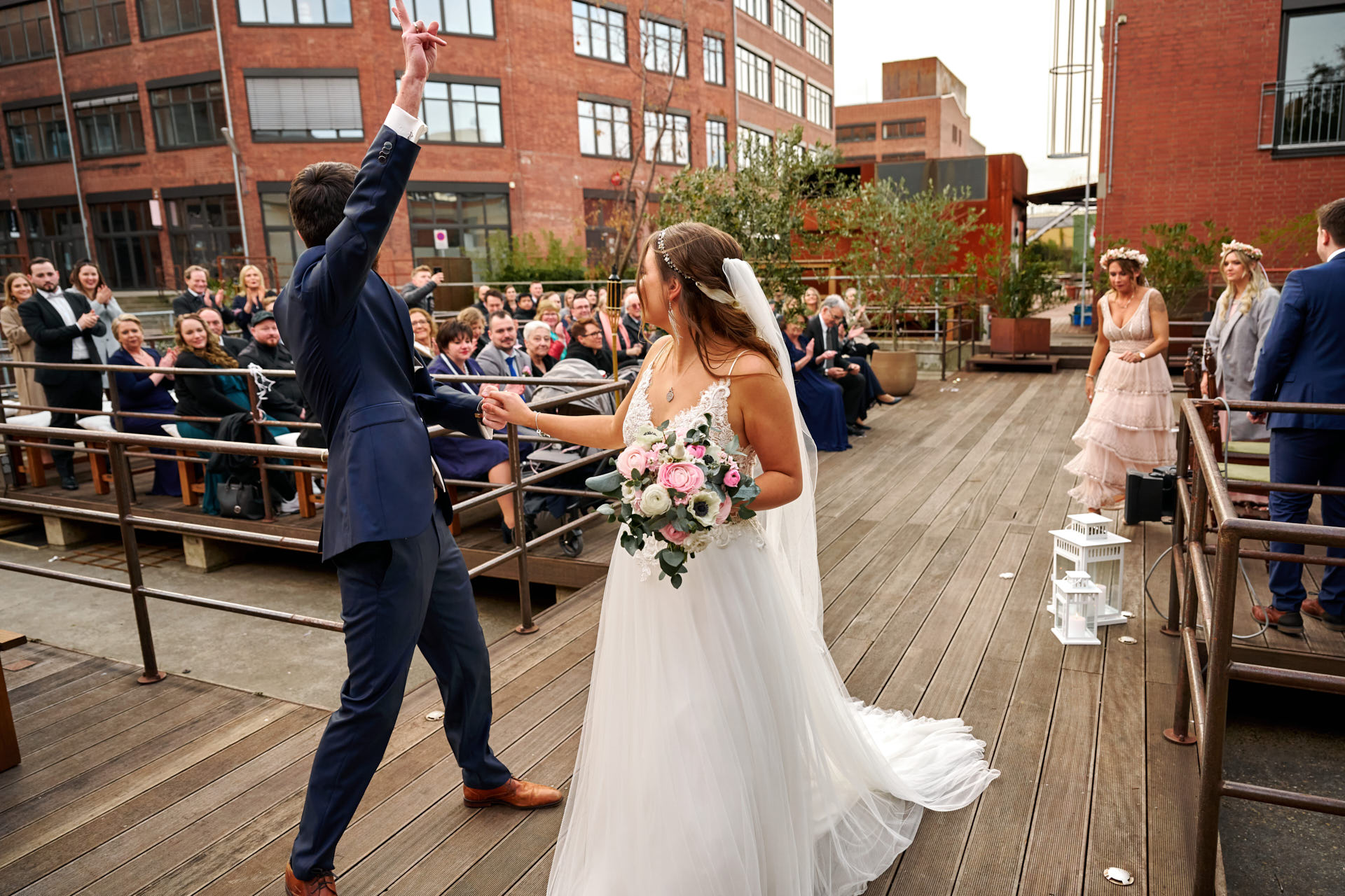 Hochzeitsfotograf für Seifenblasenfabrik Düsseldorf Dr. Thompson´s