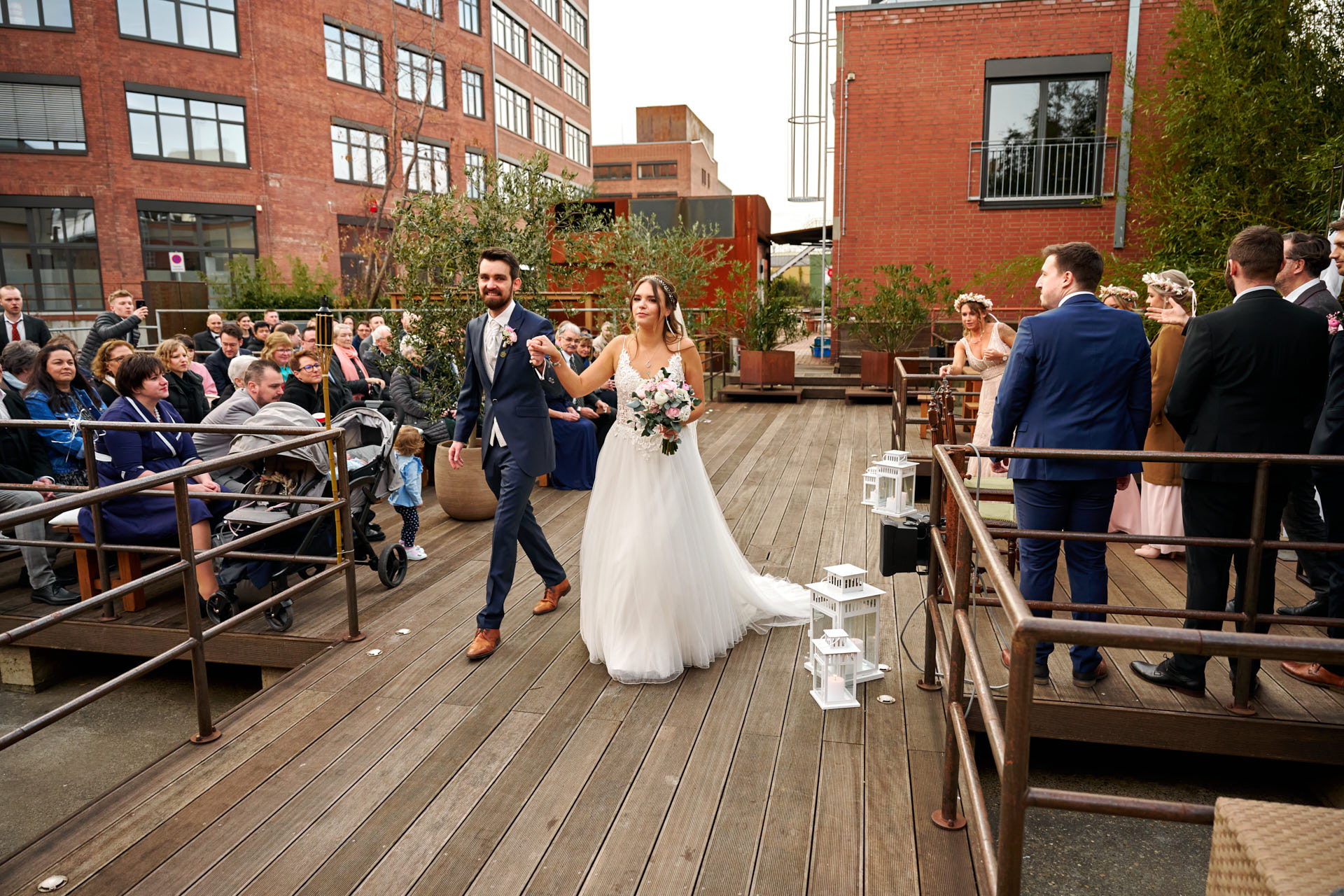 Hochzeitsfotograf für Seifenblasenfabrik Düsseldorf Dr. Thompson´s