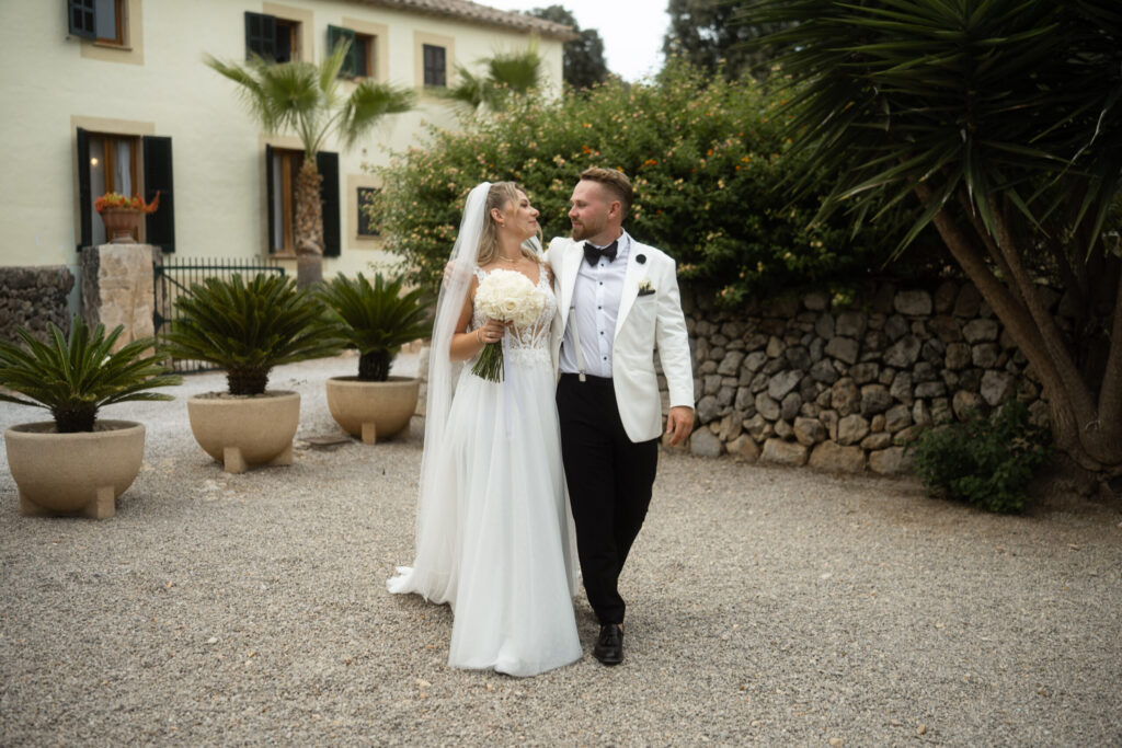 Mallorca Hochzeit. Destination Wedding Mallorca. Echte Hochzeitsbilder.