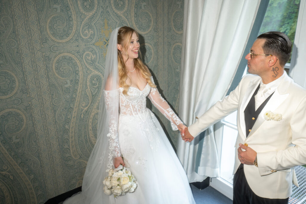 Hochzeit Chateau Guetsch Schweiz Hochzeitsfotograf Hochzeitsvideograf