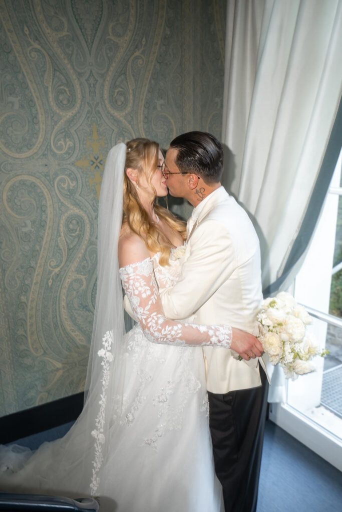 Hochzeit Chateau Guetsch Schweiz Hochzeitsfotograf Hochzeitsvideograf
