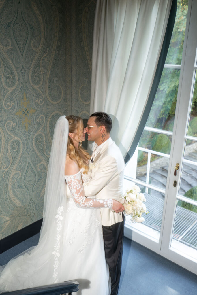 Hochzeit Chateau Guetsch Schweiz Hochzeitsfotograf Hochzeitsvideograf